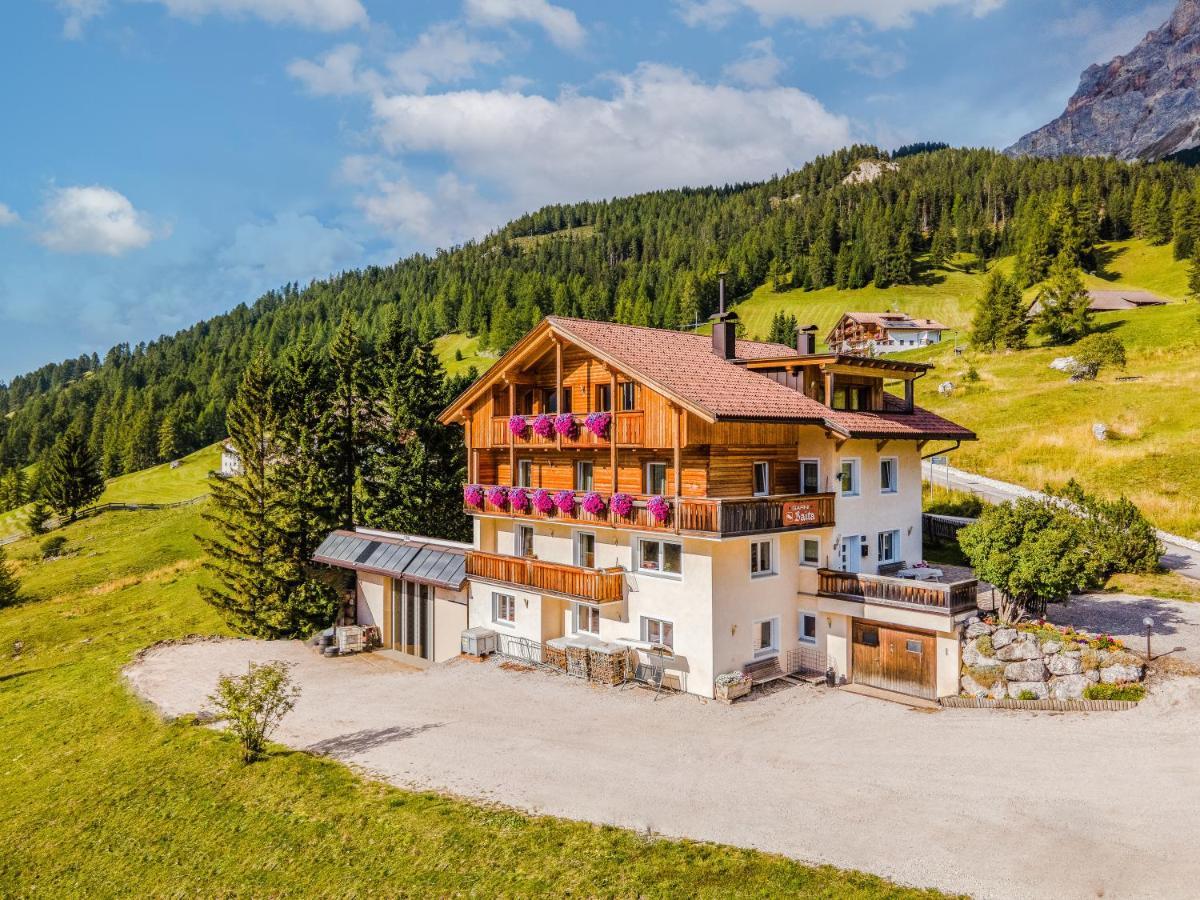 Garni Baita San Cassiano  Exterior foto